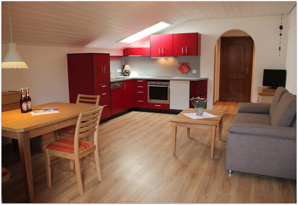 Ferienwohnungen Gastager Ruhpolding Kamer foto